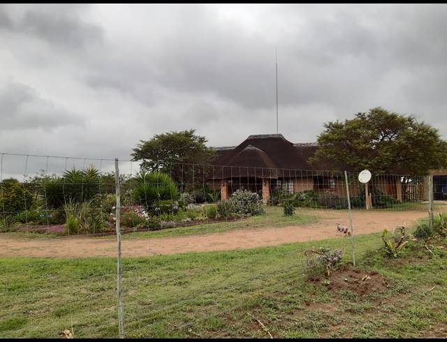 4.60HA SMALLHOLDING FOR SALE IN MYNGENOEGEN AH